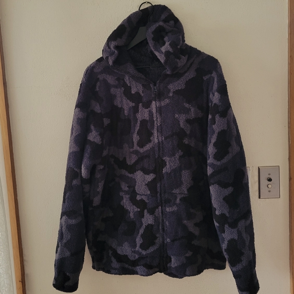 Barefoot Dreams Camo Hoodie- Black and Blue/Grey . NWOT Relaxed Fit XL/XXL NICE! - Picture 7 of 10